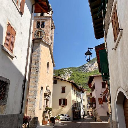 Appartamenti Le Tre Rose Torbole Sul Garda Exterior photo