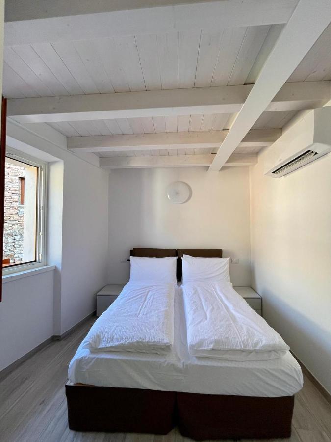 Appartamenti Le Tre Rose Torbole Sul Garda Exterior photo